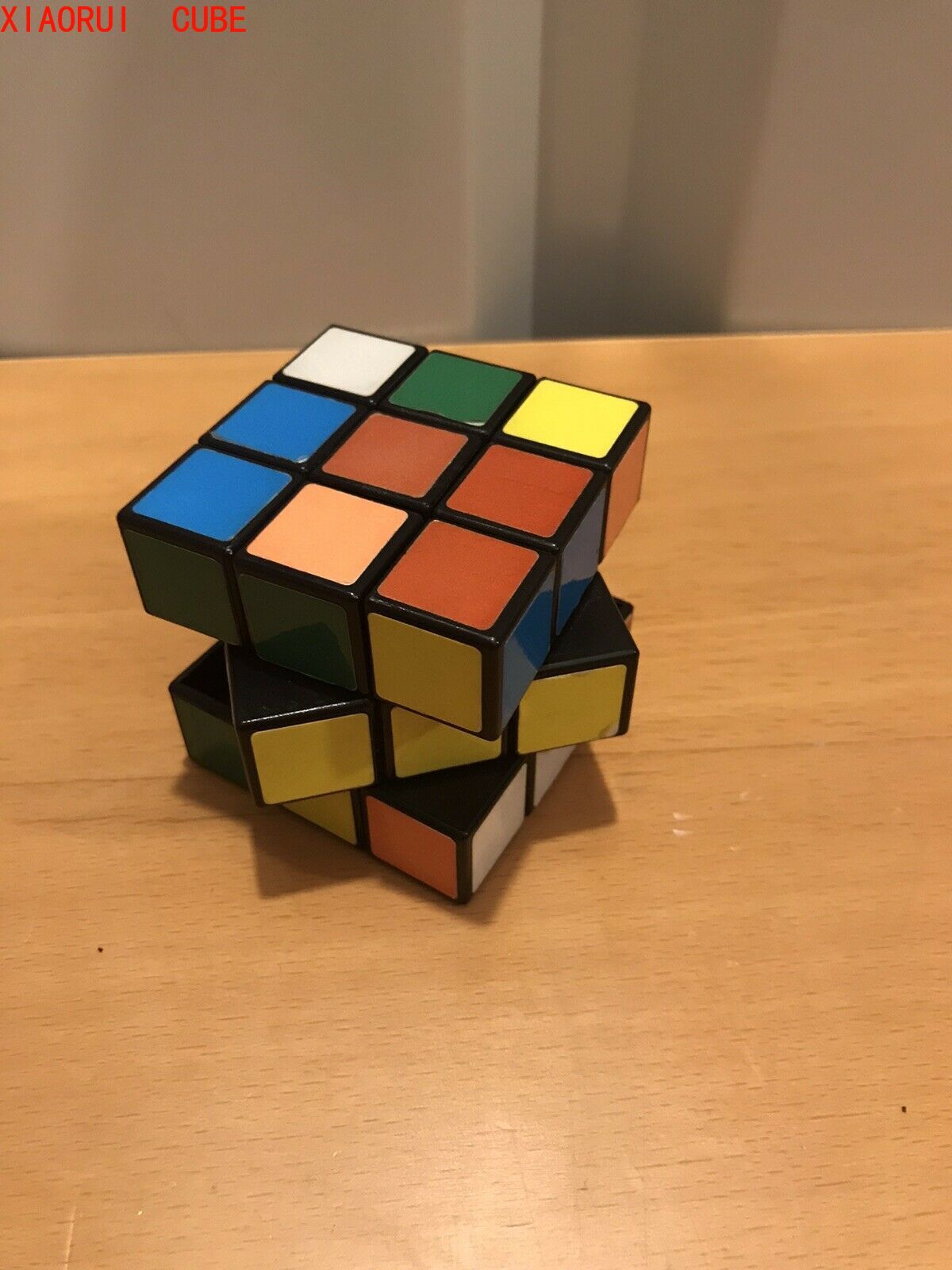 Khối Rubik Phong Cách Retro