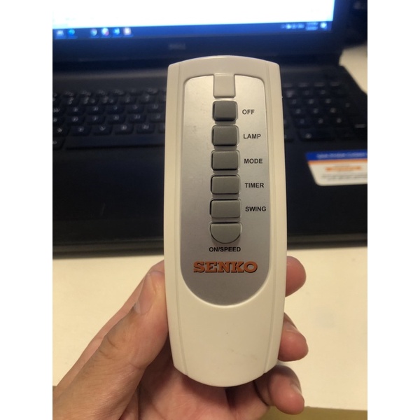 Quạt Treo Tường SENKO (có remote ) TR1683