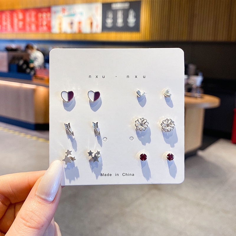 Bộ Khuyên Tai Nhỏ Và Tinh Xảo Bông tai Phong Cách Mới Cho Nữ