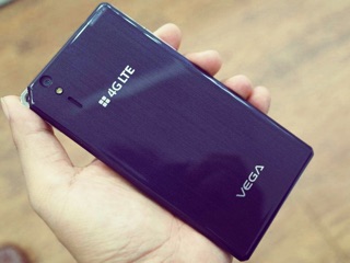 Điện thoại sky a870 cũ