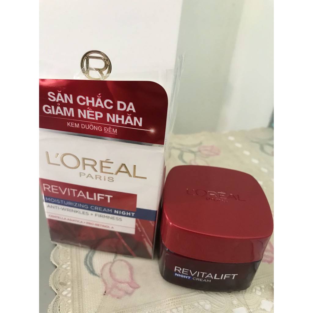 Bộ kem dưỡng chống lão hoá giảm nếp nhăn ngày và đêm LOreal Paris Revitalift