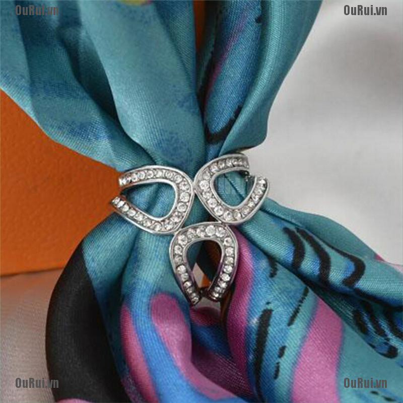 Khóa Khăn Cổ Màu Vàng / Bạc Đính Pha Lê