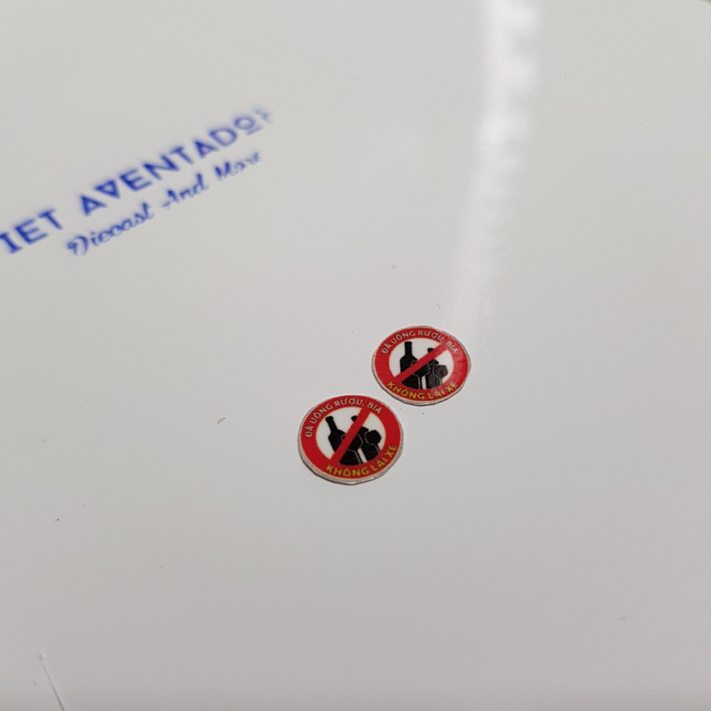 Tem đăng kiểm cho xe ô tô mô hình