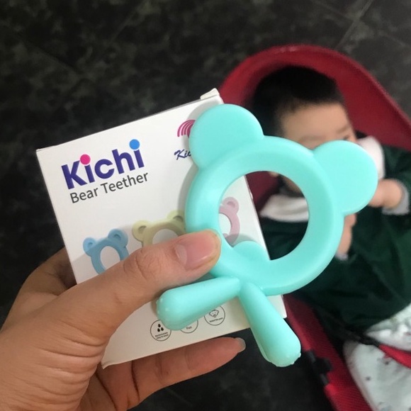 Gặm nướu silicone Kichilachi không chứa BPA hình gấu cho bé từ 1 tuổi