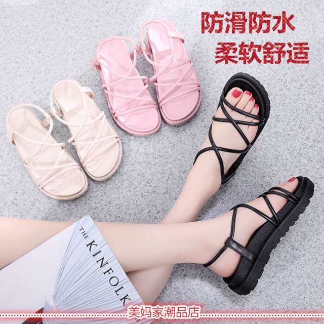 Sandal nhựa quai nhỏ cực xinh