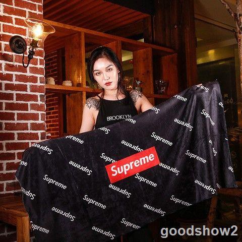 Chăn Thể Thao Supreme 4.29 Thoáng Mát Cá Tính