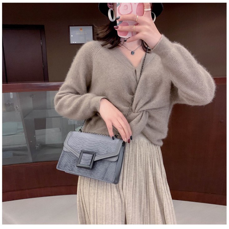 Túi xách nữ đeo chéo khóa vuông vân da rắn lót vải nhung mềm mịn siêu đẹp TX27 túi đeo vai T.xách Chip Xinh | BigBuy360 - bigbuy360.vn