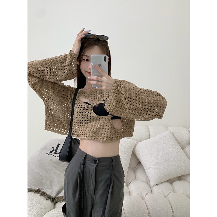 Áo Croptop Trễ Vai Tay Dài Dáng Rộng Thiết Kế Sang Trọng