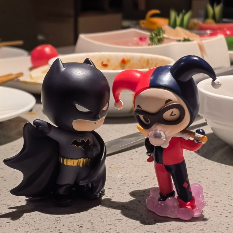 Đồ trang trí Nhân Vật Trong Justice League Trang Trí