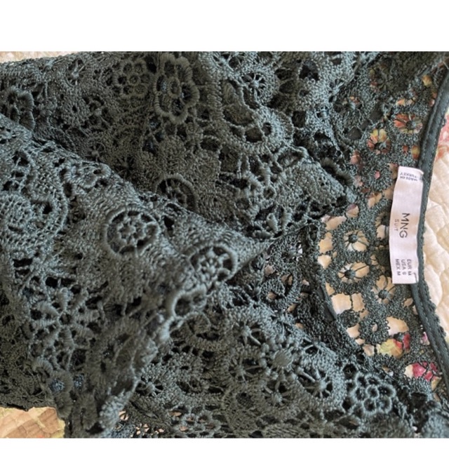 Áo Ren Mango Size M đã cắt tag