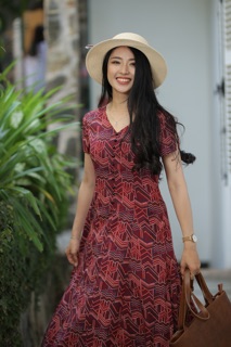 Đầm dạo phố