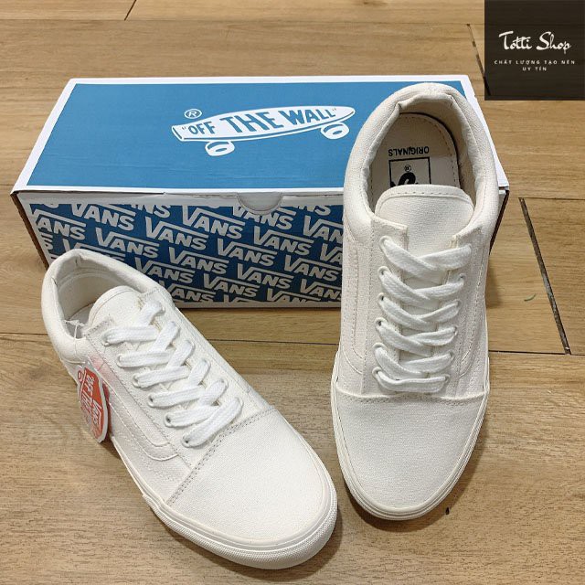Giày Vault Trắng Nam Nữ