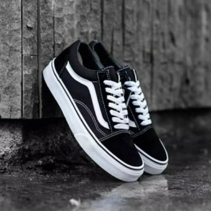 Giày Thể Thao Vans Cổ Điển 5.5 Old Skool Màu Trắng Đen