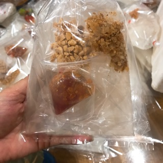 Bánh tráng chấm me