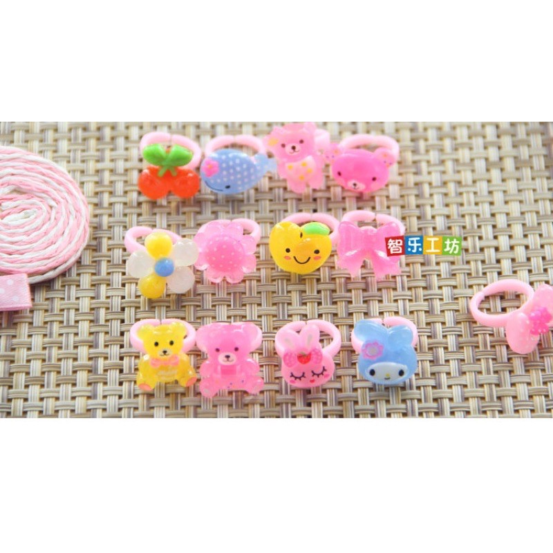 Set 50 nhẫn nhựa giá sỉ siêu rẻ