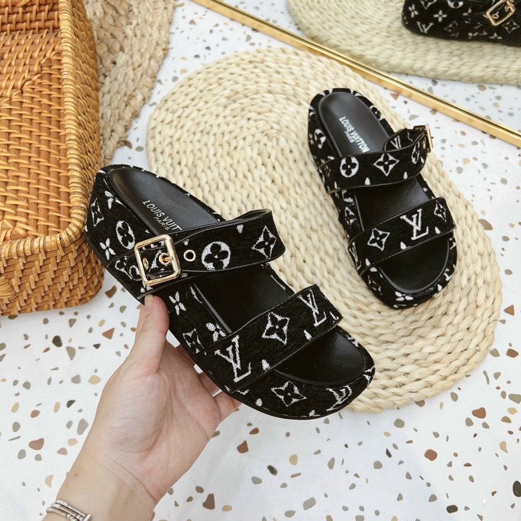Dép nữ hai quai nâng đế họa tiết hoa chữ Nguyên hộp hãng cao cấp