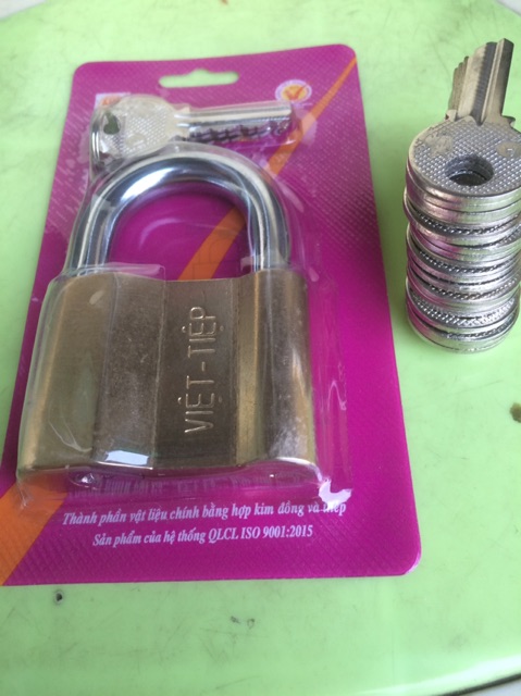 Ổ khoá VIỆT TIỆP + 25 CHÌA việt tiệp loại lớn 85-58 ống phi 10mm ( KHOÁ CHÌA )