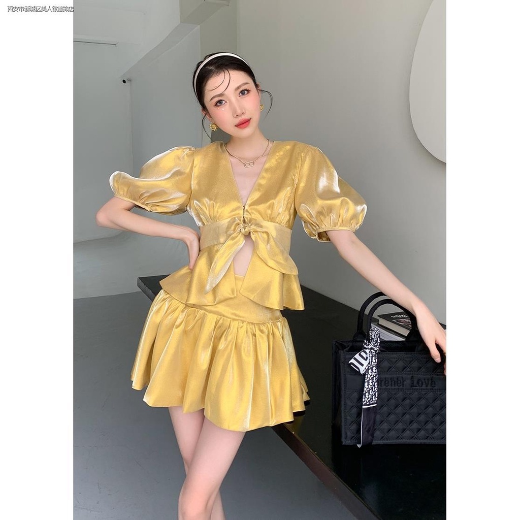 Bộ Trang Phục Hai Mảnh Gồm Áo Và Váy Ngắn Phong Cách Hong Kong Cổ Điển Sang Trọng Dành Cho Bạn Nữ Mặc Hàng Ngày