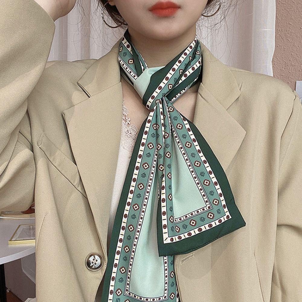 1 Băng Đô Cài Tóc Có Tay Cầm In Chữ Trang Trí Phong Cách Retro Dành Cho Nữ