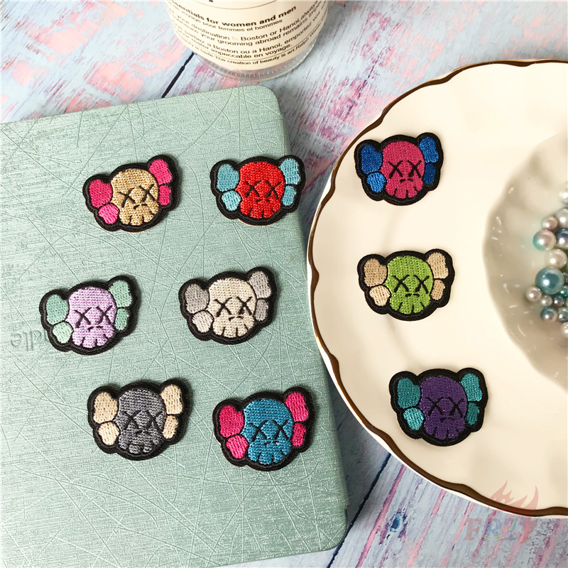 Miếng vá họa tiết KAWS BFF phong cách hoạt hình Harajuku có thể ủi trang trí trang phục 9 mẫu mã tùy chọn