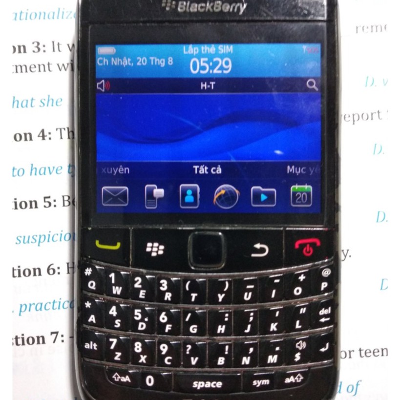 Điện thoại blackberry 9700 bold