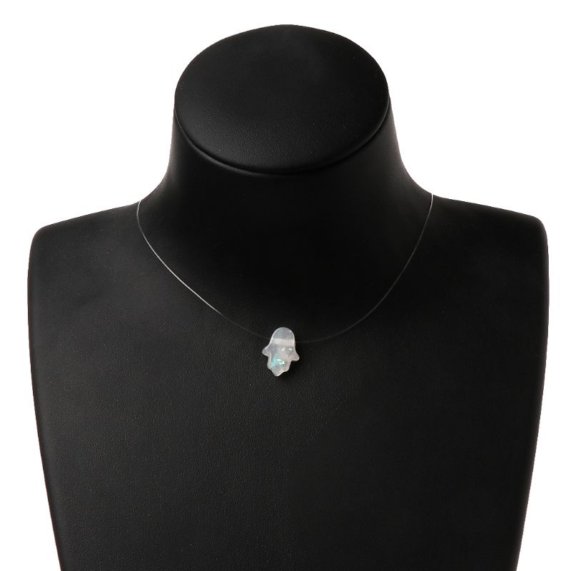Vòng Cổ Choker Dây Trong Suốt Mặt Hình Bàn Tay Hamsa