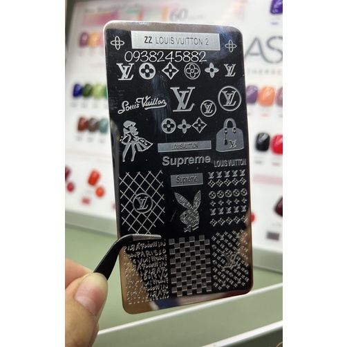 Khuôn in mẫu nail