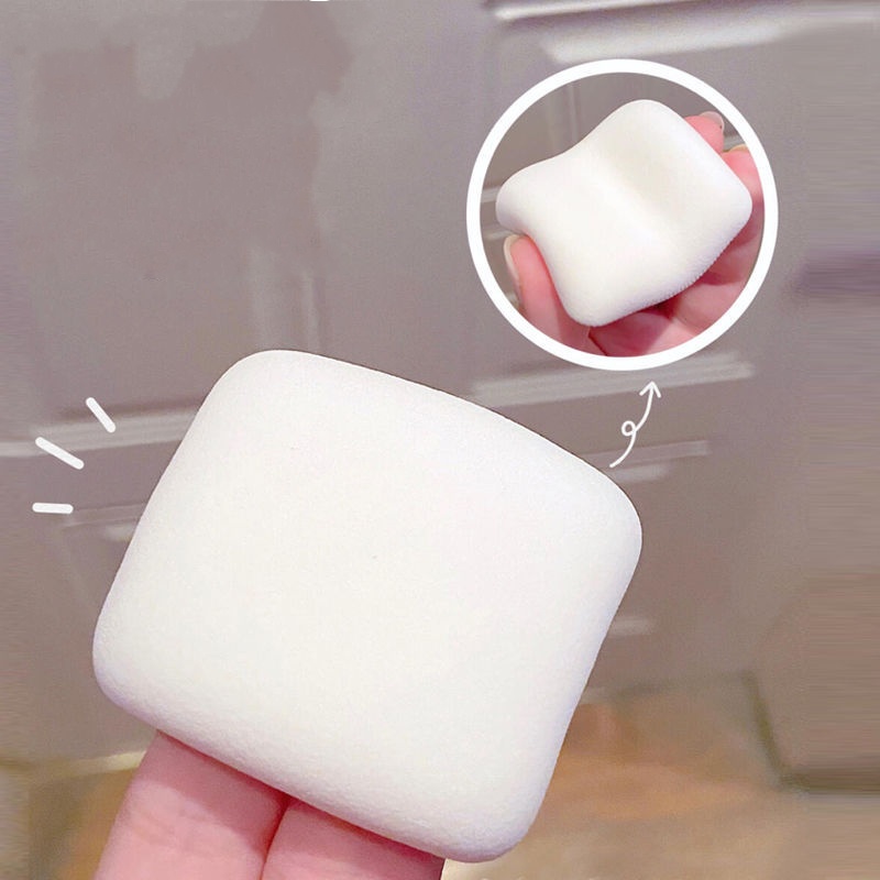 Mút Tán Kem Nền Dạng Lỏng Mềm Mịn Thời Trang