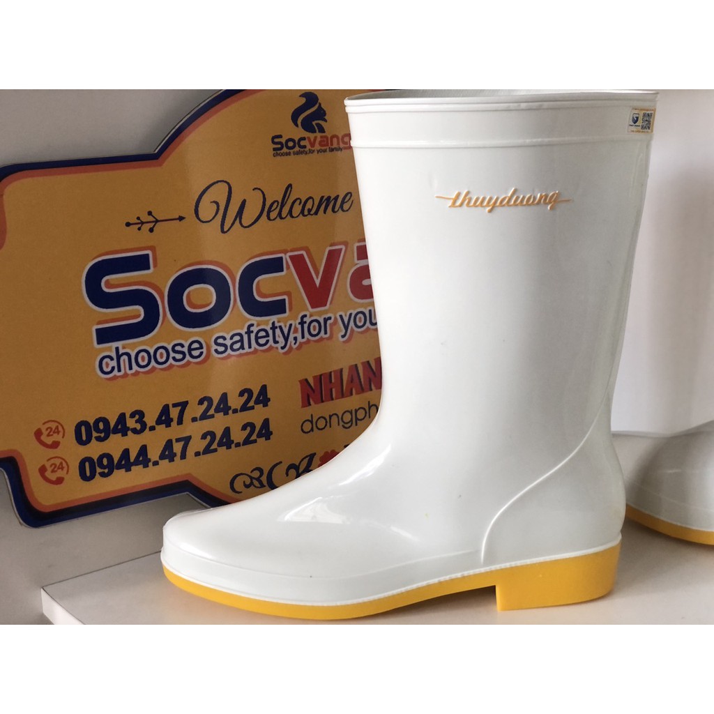 Ủng Lội Nước Trắng Đế Vàng Thùy Dương cao cấp