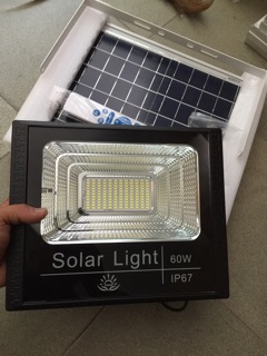 Pha Năng Lượng Mặt Trời 60W