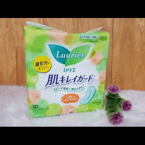 Set 2 gói băng vệ sinh Laurier ngày không cánh  Nhật Bản - Kokubo