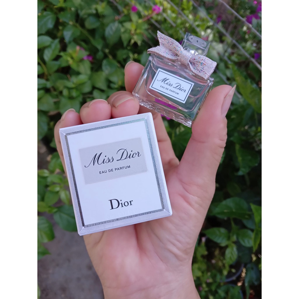 Nước hoa mini nữ Miss Dior EDP 5ml Tiniperfume mới nhất 2021