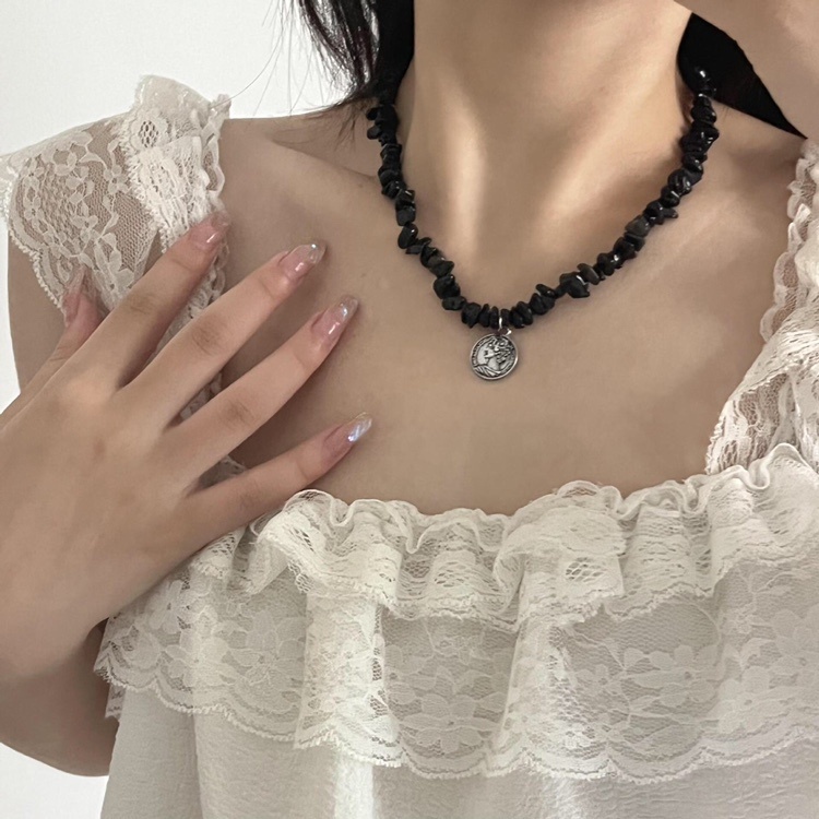Vòng cổ Mặt Đá Pha Lê Đen Phong Cách Hàn Quốc Cổ Điển