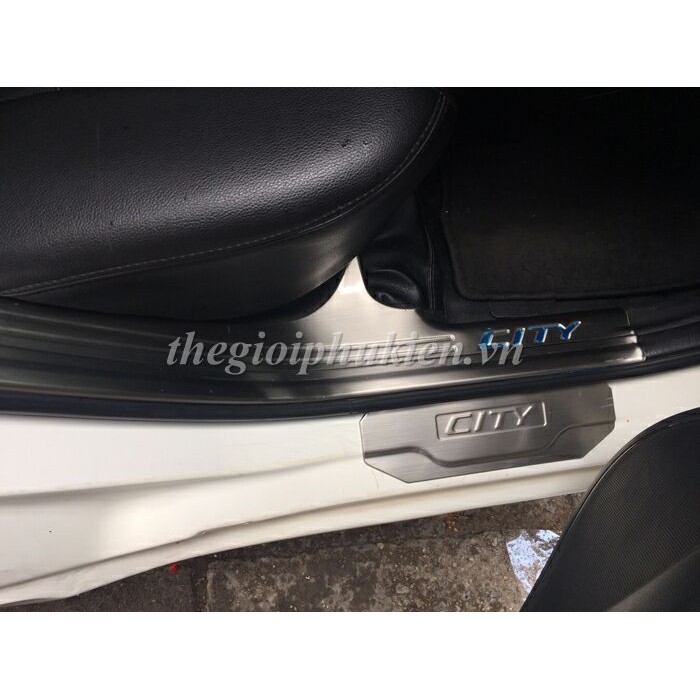 Ốp bậc cửa, Nẹp bước chân Honda City 2016-2022 INOX(hàng cao cấp)