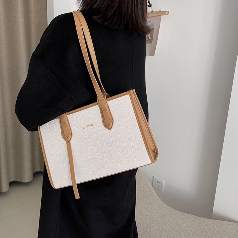 Túi xách IELGY họa tiết da cá sấu màu tương phản sức chứa lớn sành điệu