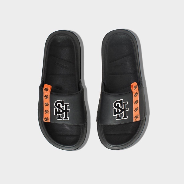 SHONDO | Dép Shondo Trendy III in chữ SH full đen TRE1111