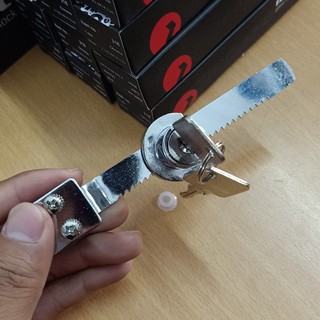 (CÓ VIDEO) Khóa kính IVAN 03318 (Khóa kính răng cưa)