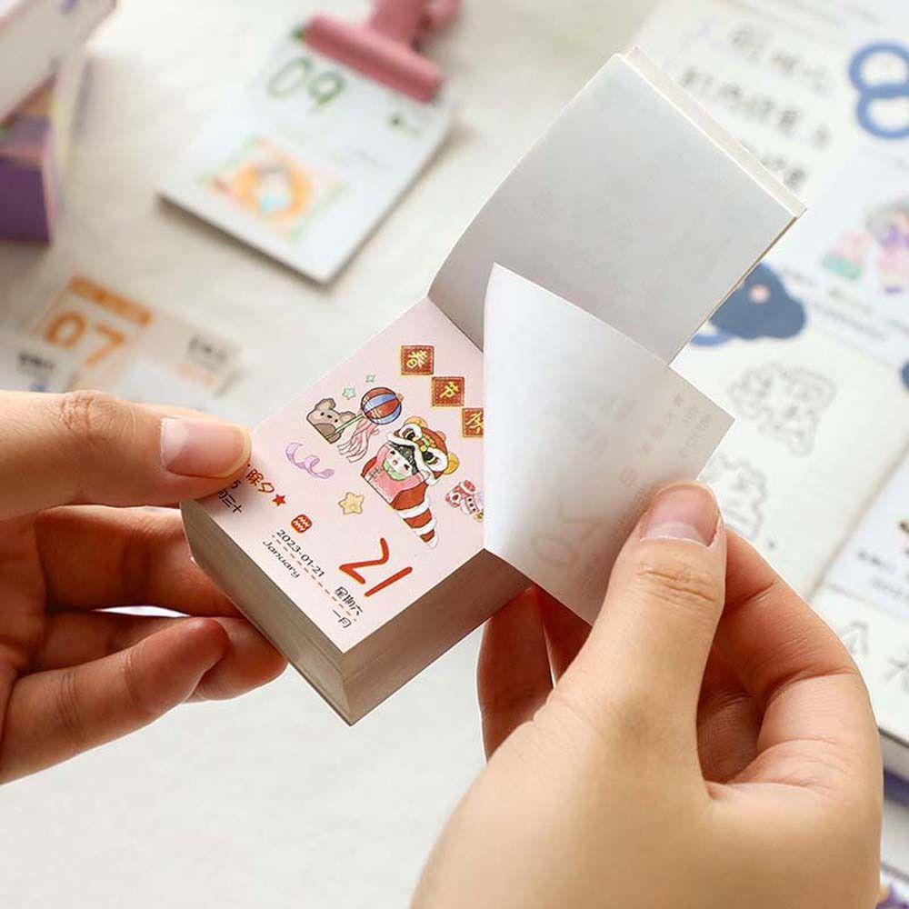 Lịch 2023 Xoay 365 Ngày Để Bàn Tiện Dụng