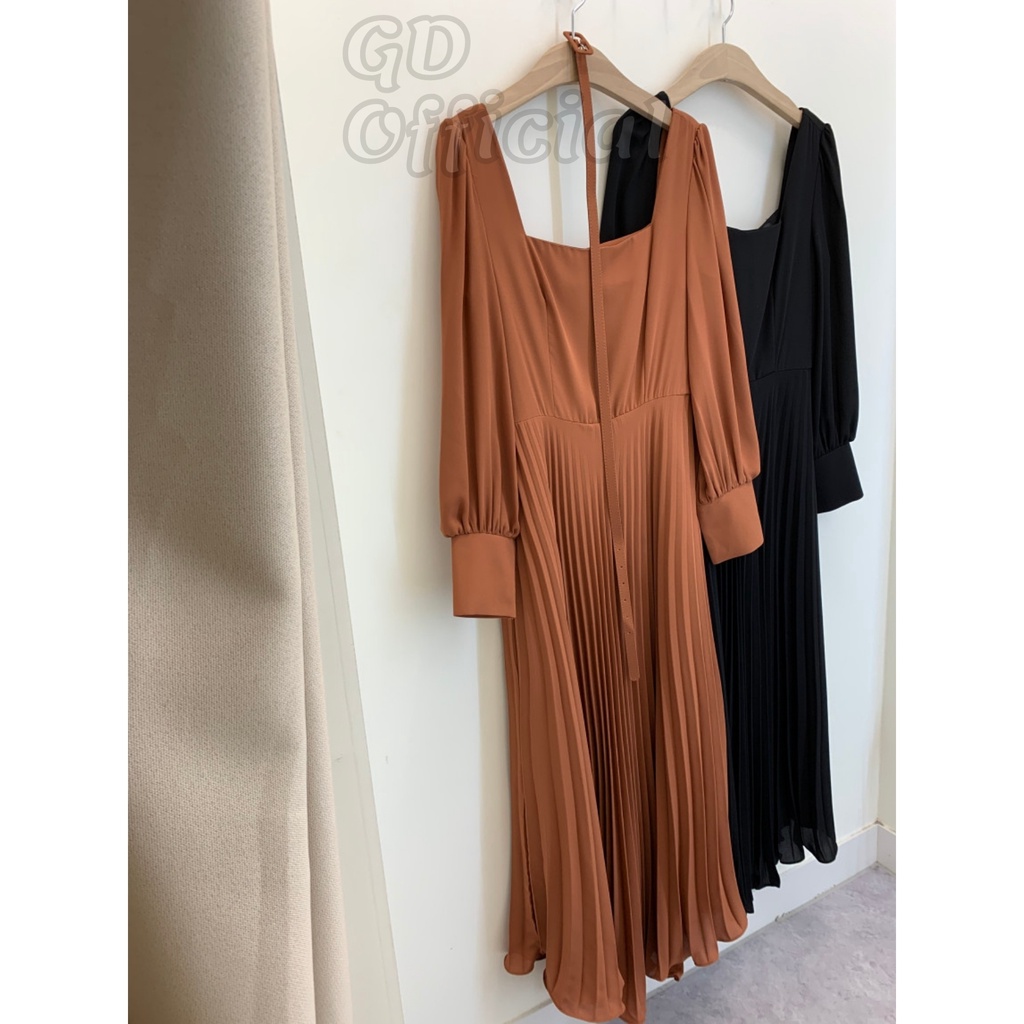 D46|Đầm nữ cổ vuông kèm thắt lưng tay phồng dáng dài nếp gấp chất lụa satin thanh lịch màu đen, cam GD Official