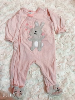 Thanh lý bộ body thỏ HM bé 2-4 M