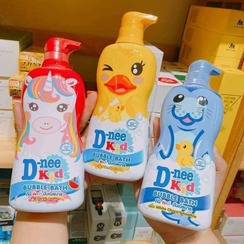 Sữa tắm em bé Dnee Kids