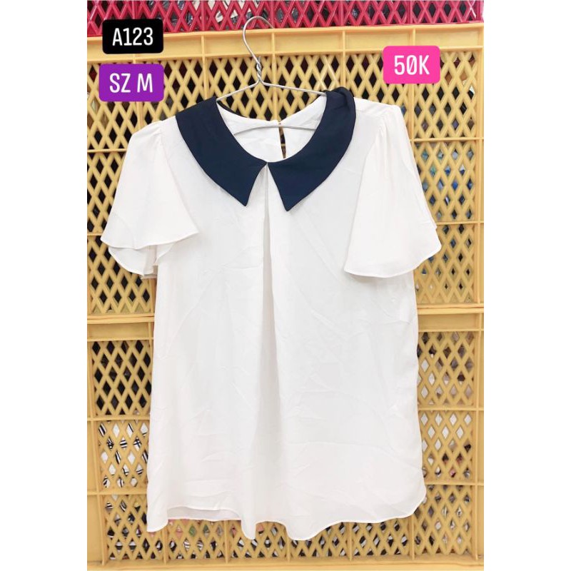 áo voan cổ sen size M.  A123