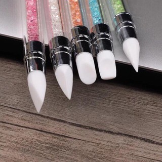 Bút nặn hoa silicon cán đá .