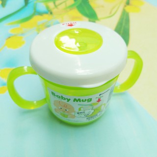 Cốc tập uống có có đầu cắm ống hút Inomata hàng Nhật xanh lá