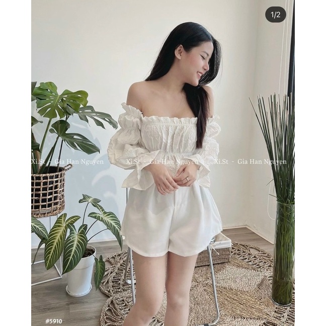 SET ÁO TRẮNG REN HOA RỚT VAI PHỒNG + SHORT