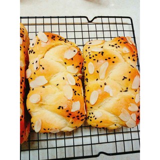 Bánh mì hoa cúc