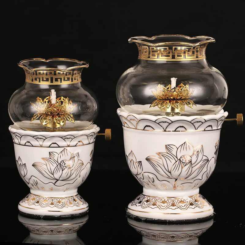 Đèn dầu hoa sen gốm sứ  - trắng