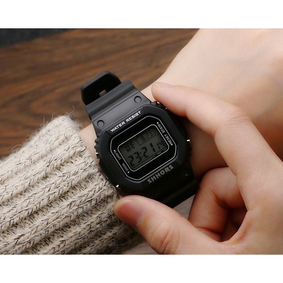 [Mã FAMAYFA2 giảm 10K đơn 50K] ĐỒNG HỒ NAM NỮ SHHORS VUÔNG 2 MÀU ĐEN TRẮNG D361 SIÊU ĐẸP | BigBuy360 - bigbuy360.vn