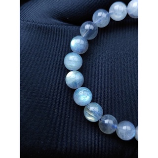 Vòng tay hắc nguyệt quang