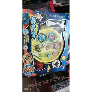 Bộ 4 Con Quay BEYBLADE Có Tay Cầm và Bàn Đấu Mini